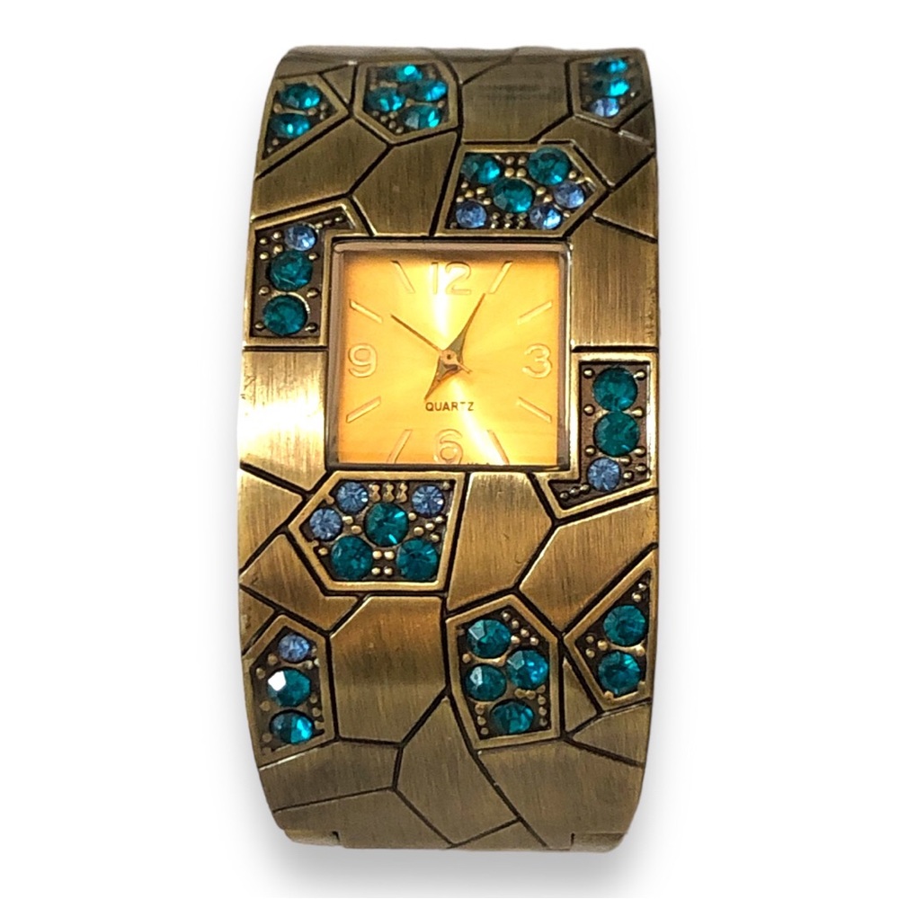Avon blissful blues watch